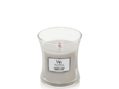Ароматическая свеча с ароматом лаванды и кипариса Woodwick Mini Lavender & Cedar, 85g