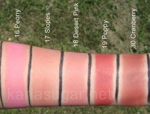 Стійкі рум'яна Bobbi Brown Blush - DESERT PINK