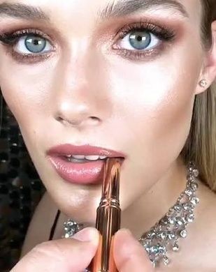 Губна помада Charlotte Tilbury - Superstar Lips (Pillow Talk)
