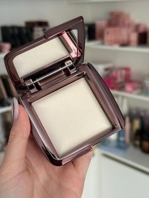 Пудра для лица Hourglass Ambient Lighting Powder - Ethereal Light