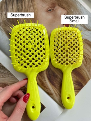 Гребінець Janeke Superbrush With Soft Moulded Tips (жовтий)